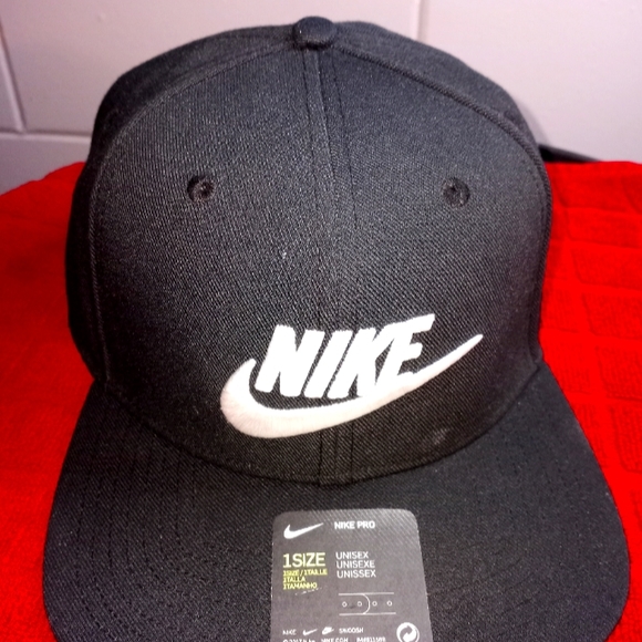Nike unisex ADULT hat